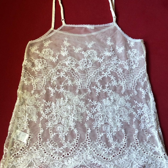 Crochet knit and sheer sleeveless top tank - Picture 2 of 5